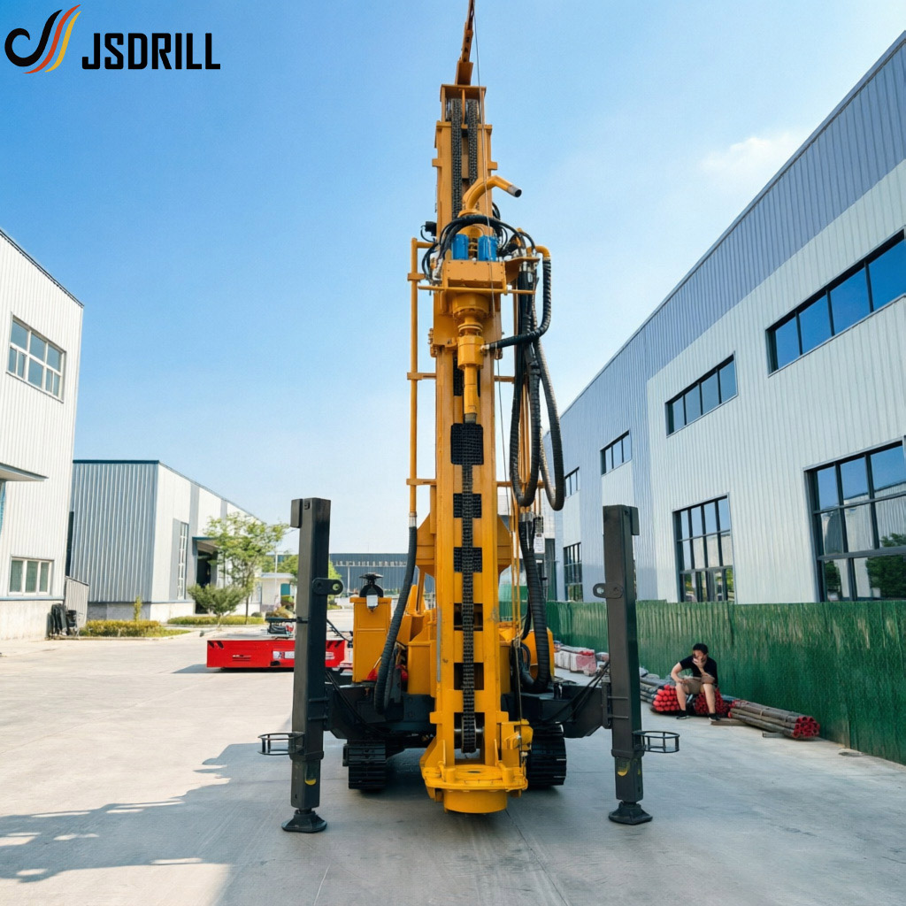 Foreuse à air comprimé radiocommandée à mât élevé pour forage de trous profonds