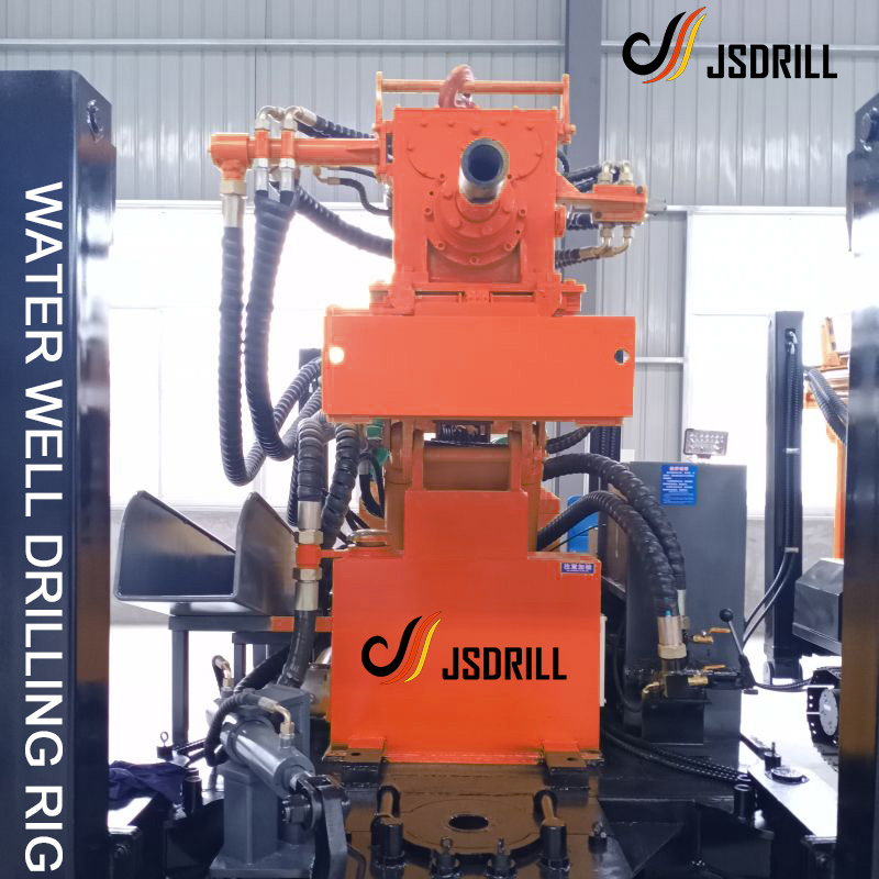 Equipamento de perfuração de poço de água com esteira de borracha JS200